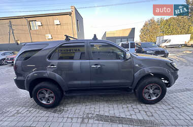 Внедорожник / Кроссовер Toyota Fortuner 2006 в Львове