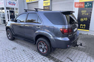 Внедорожник / Кроссовер Toyota Fortuner 2006 в Львове