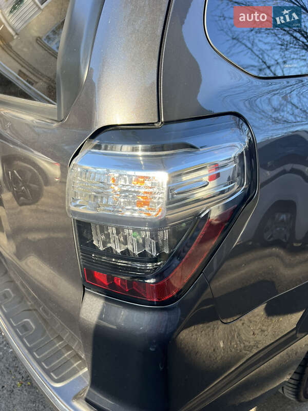 Внедорожник / Кроссовер Toyota Fortuner 2014 в Киеве