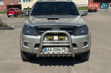 Позашляховик / Кросовер Toyota Fortuner 2007 в Харкові