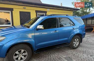 Внедорожник / Кроссовер Toyota Fortuner 2007 в 