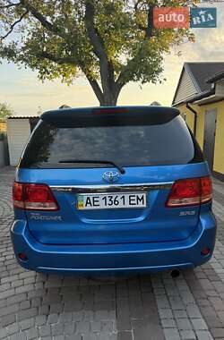 Внедорожник / Кроссовер Toyota Fortuner 2007 в 