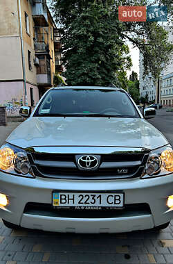 Внедорожник / Кроссовер Toyota Fortuner 2008 в Одессе