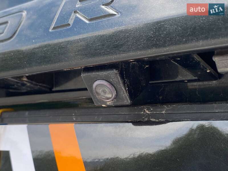 Позашляховик / Кросовер Toyota Fortuner 2013 в Львові
