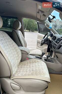 Внедорожник / Кроссовер Toyota Fortuner 2008 в 