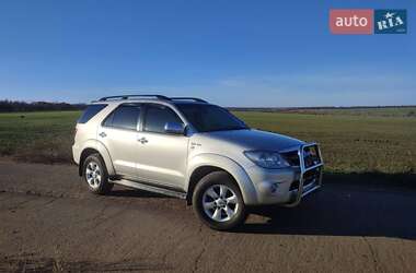 Позашляховик / Кросовер Toyota Fortuner 2007 в Одесі