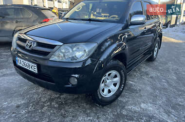 Позашляховик / Кросовер Toyota Fortuner 2006 в Києві