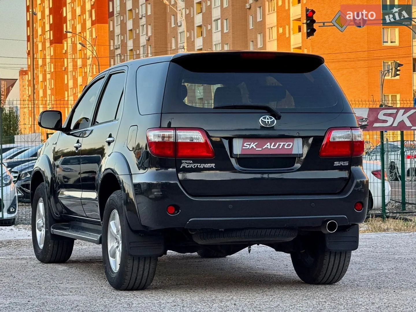 2010 Toyota Fortuner - мініатюра 81