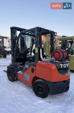 Вилочний навантажувач Toyota Geneo 2017 в Чемерівцях