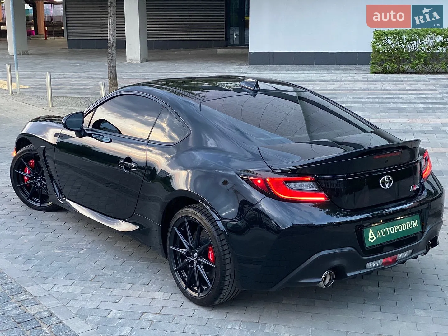 2024 Toyota GR86 - мініатюра 9