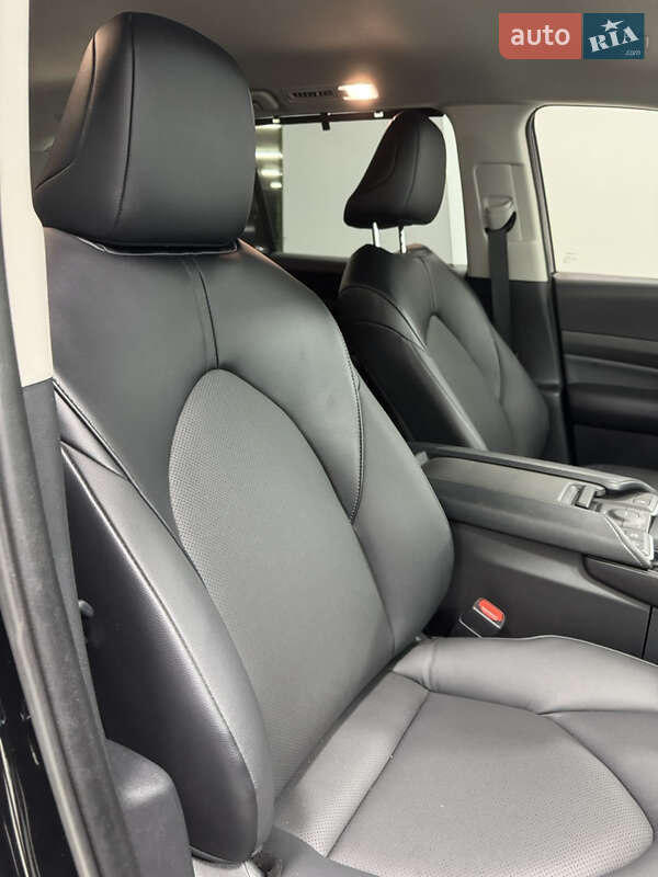 Внедорожник / Кроссовер Toyota Grand Highlander 2023 в Одессе фото 17 Внедорожник / Кроссовер Toyota Grand Highlander 2023 в Одессе
