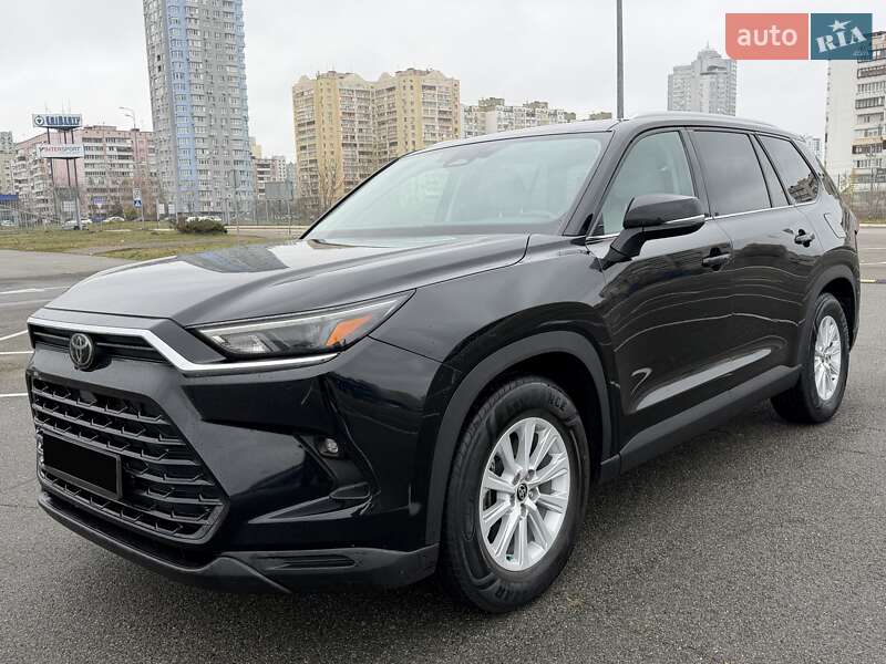 Внедорожник / Кроссовер Toyota Grand Highlander 2023 в Киеве