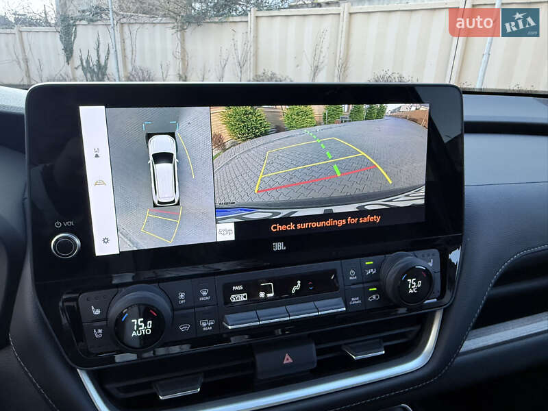 Внедорожник / Кроссовер Toyota Grand Highlander 2024 в Одессе