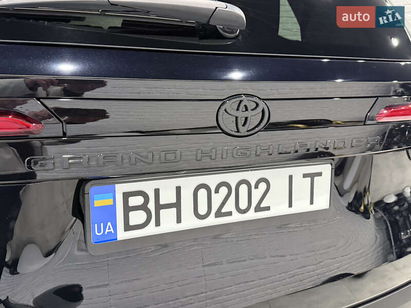 Внедорожник / Кроссовер Toyota Grand Highlander 2024 в Одессе