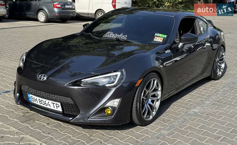 Toyota GT 86 2012