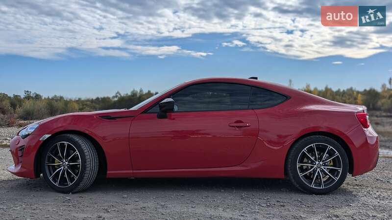 Toyota GT 86 2016