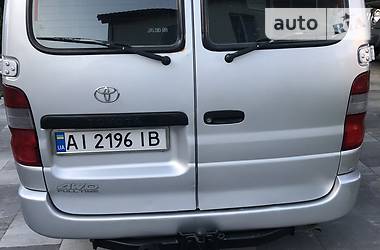 Грузовой фургон Toyota Hiace 2007 в Киеве