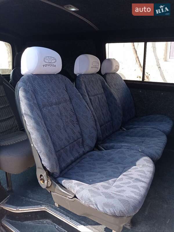 Мікровен Toyota Hiace 2000 в Болграді