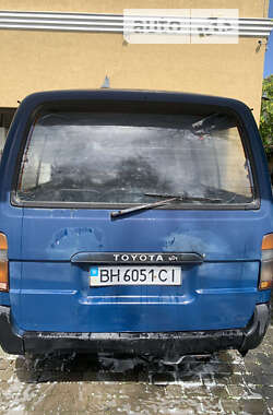 Минивэн Toyota Hiace 1995 в Одессе
