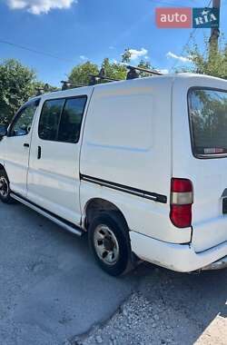 Внедорожник / Кроссовер Toyota Hiace 2006 в Тернополе