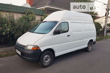 Грузовой фургон Toyota Hiace 1998 в Одессе