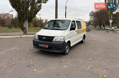 Вантажний фургон Toyota Hiace 2007 в Запоріжжі