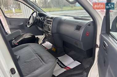 Грузовой фургон Toyota Hiace 2007 в Запорожье