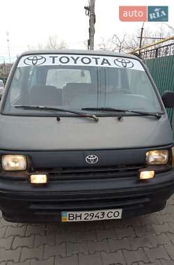 Мінівен Toyota Hiace 1995 в Одесі