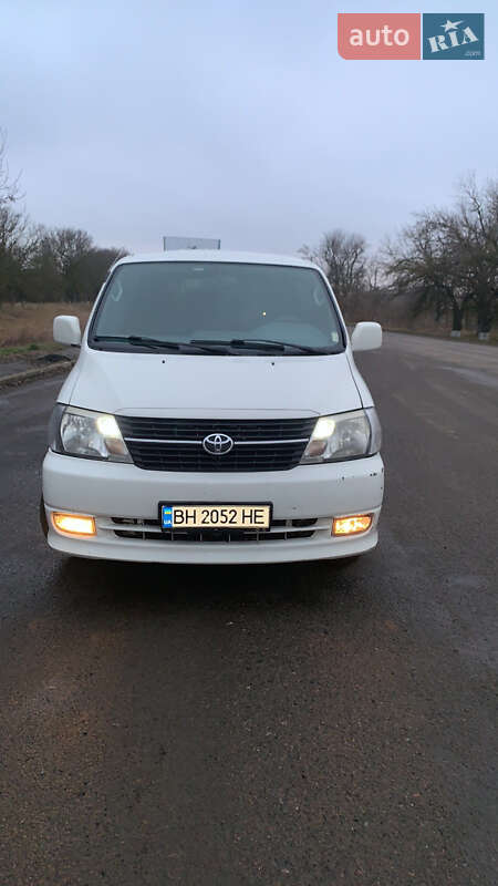 Вантажний фургон Toyota Hiace 2007 в Одесі