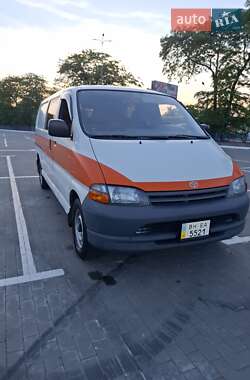 Мінівен Toyota Hiace 2001 в Одесі