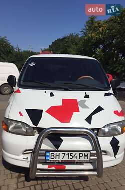 Грузовой фургон Toyota Hiace 1997 в Одессе
