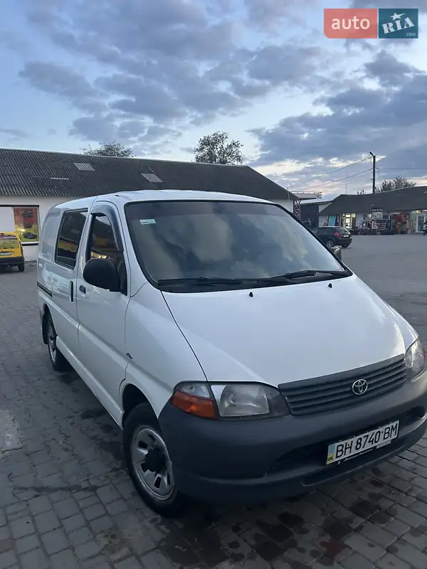 Toyota Hiace