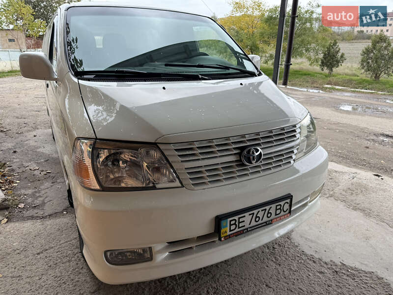 Грузовой фургон Toyota Hiace 2008 в Одессе