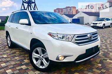 Внедорожник / Кроссовер Toyota Highlander 2013 в Днепре