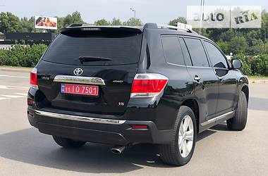  Toyota Highlander 2013 в Харькове