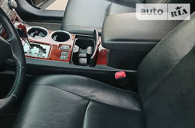 Позашляховик / Кросовер Toyota Highlander 2011 в 
