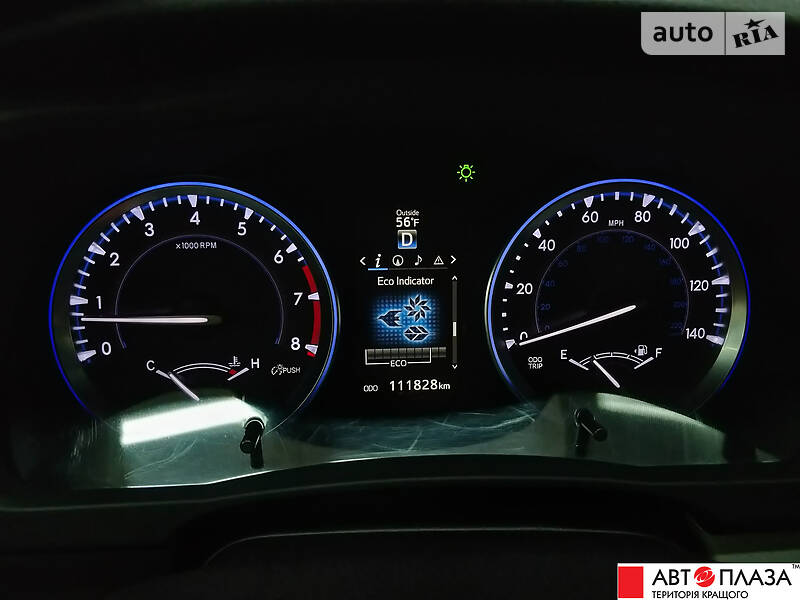 Позашляховик / Кросовер Toyota Highlander 2015 в Чернівцях