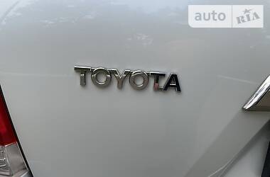 Позашляховик / Кросовер Toyota Highlander 2014 в 