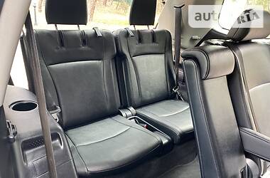 Позашляховик / Кросовер Toyota Highlander 2014 в 