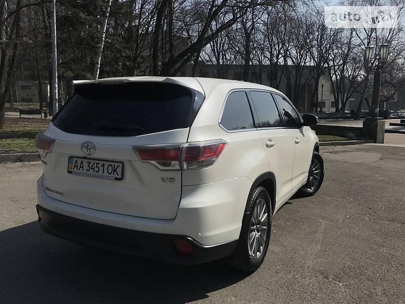 Позашляховик / Кросовер Toyota Highlander 2014 в Києві