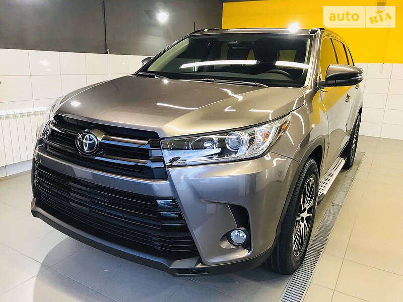 Позашляховик / Кросовер Toyota Highlander 2017 в Дніпрі фото 4 Позашляховик / Кросовер Toyota Highlander 2017 в Дніпрі
