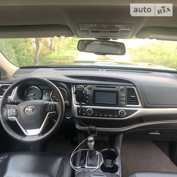 Позашляховик / Кросовер Toyota Highlander 2014 в Києві фото 11 Позашляховик / Кросовер Toyota Highlander 2014 в Києві