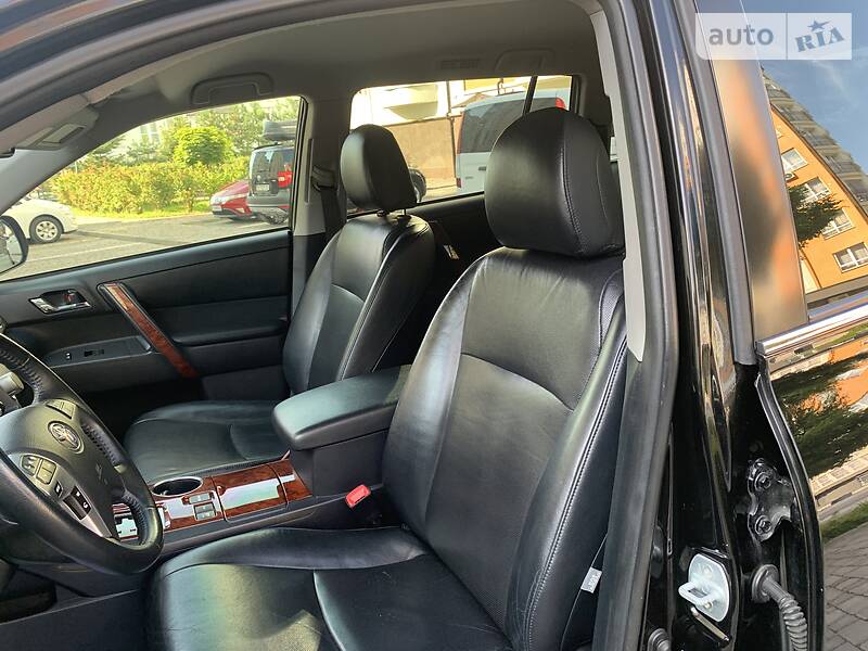 Позашляховик / Кросовер Toyota Highlander 2012 в Івано-Франківську фото 35 Позашляховик / Кросовер Toyota Highlander 2012 в Івано-Франківську