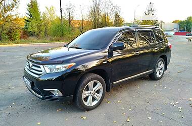 Внедорожник / Кроссовер Toyota Highlander 2012 в Кривом Роге