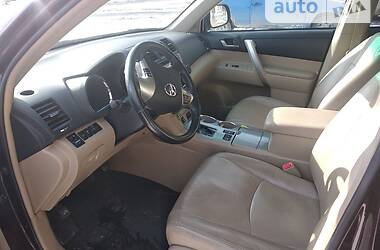 Внедорожник / Кроссовер Toyota Highlander 2013 в Харькове