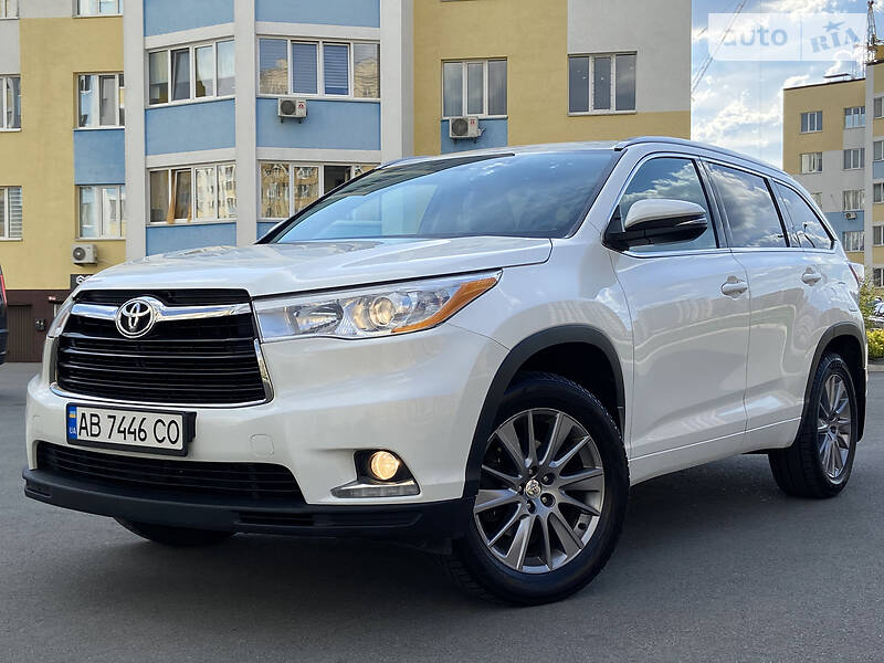 Внедорожник / Кроссовер Toyota Highlander 2014 в Киеве