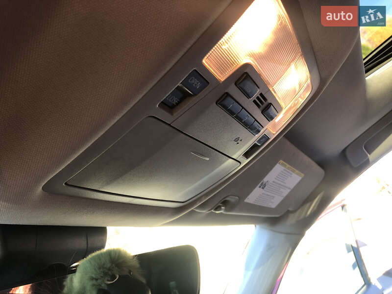 Внедорожник / Кроссовер Toyota Highlander 2017 в Бориславе