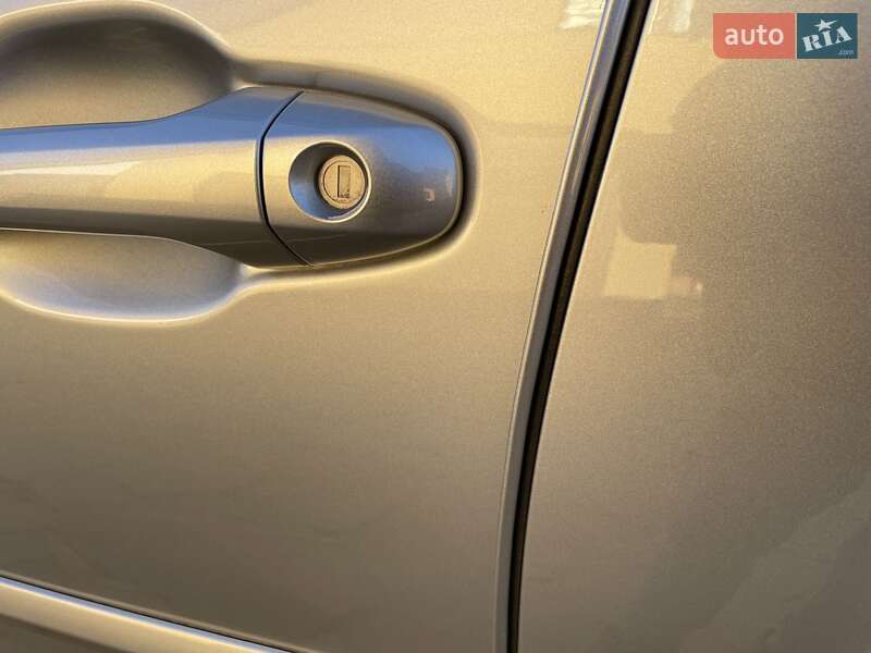 Внедорожник / Кроссовер Toyota Highlander 2018 в Ивано-Франковске