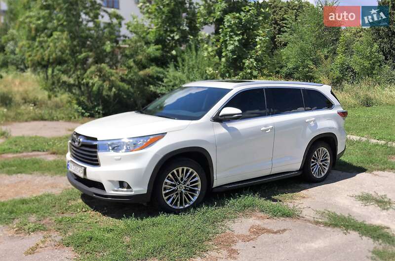 Позашляховик / Кросовер Toyota Highlander 2014 в Харкові