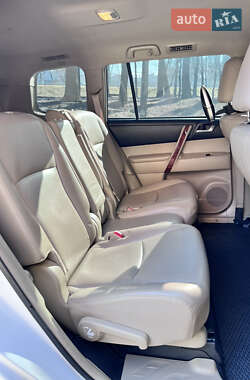 Внедорожник / Кроссовер Toyota Highlander 2013 в Днепре